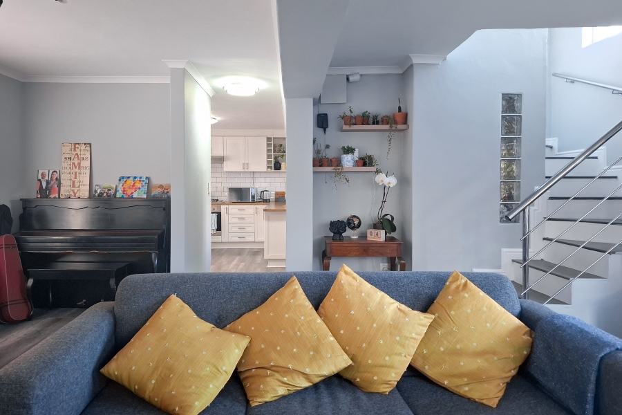 3 Bedroom Property for Sale in Welbedacht Western Cape